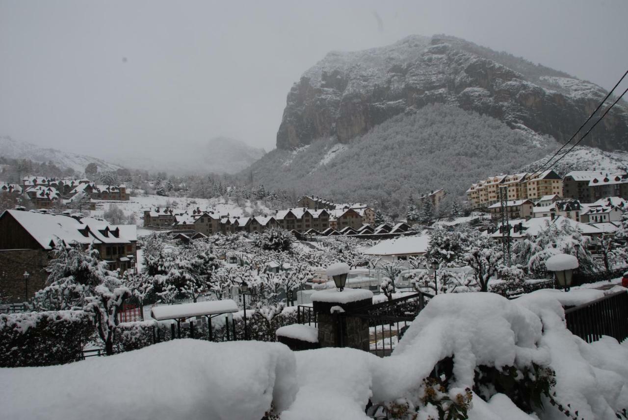 Tu En Formigal-panticosa Sallent-escarrilla * Escarrilla